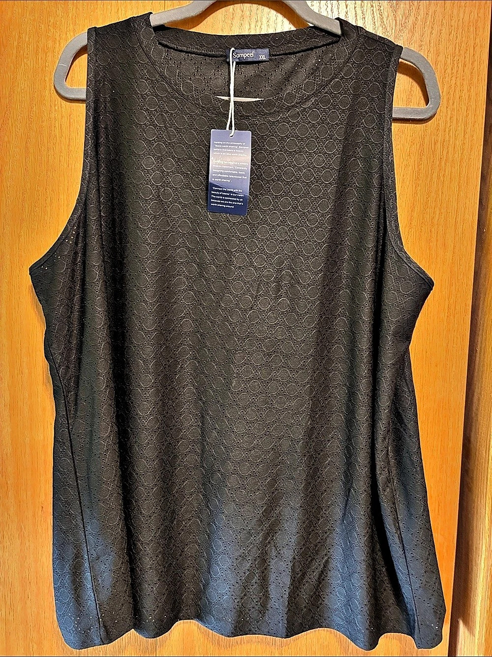 Sampeel Womens Eyelet Casual Summer Crew Neck Tank Top Eyelet Casual Summer Crew